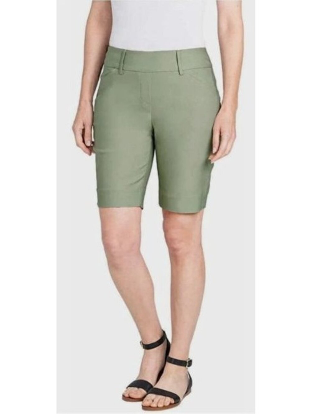 Hilary Radley Medium Pull On Bermuda Shorts 9” Sage NWT Stretch